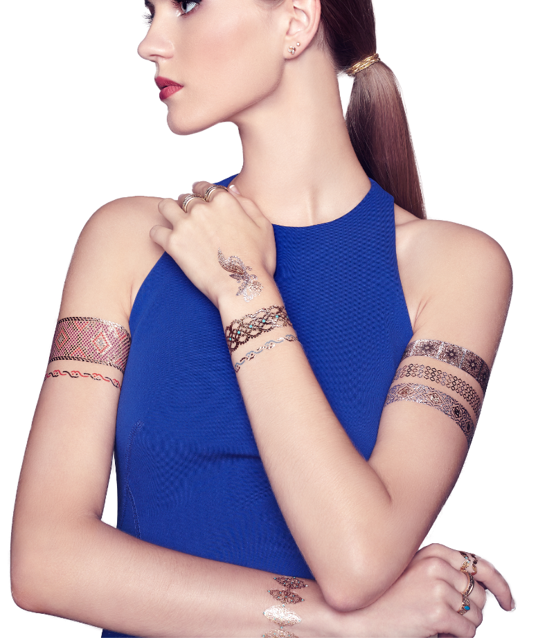 demo-attachment-884-fashion-portrait-of-elegant-woman-with-PC8WJR9-1